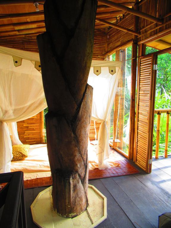 Hars Garden Tree Houses Hotel Ubud Exterior foto